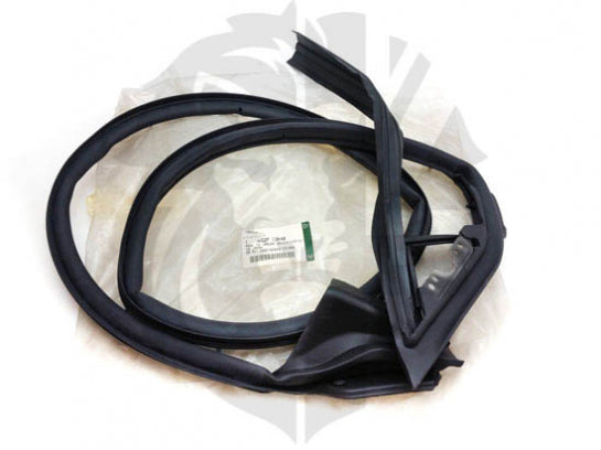 Jaguar Land Rover Part C2P13440