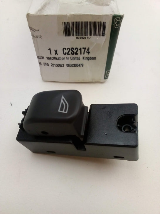 Jaguar Land Rover Part C2S2174