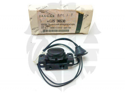 Jaguar Land Rover Part C2S38530