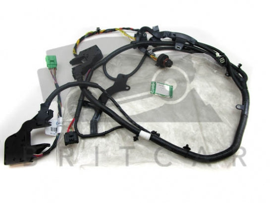 Jaguar Land Rover Part LR021148
