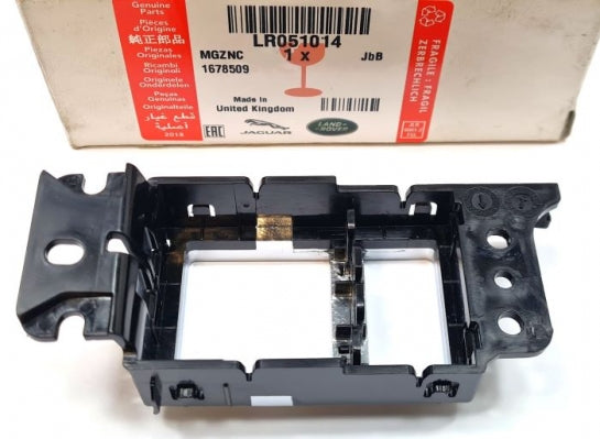 Jaguar Land Rover Part LR051014