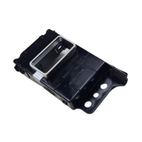 Jaguar Land Rover Part LR051017