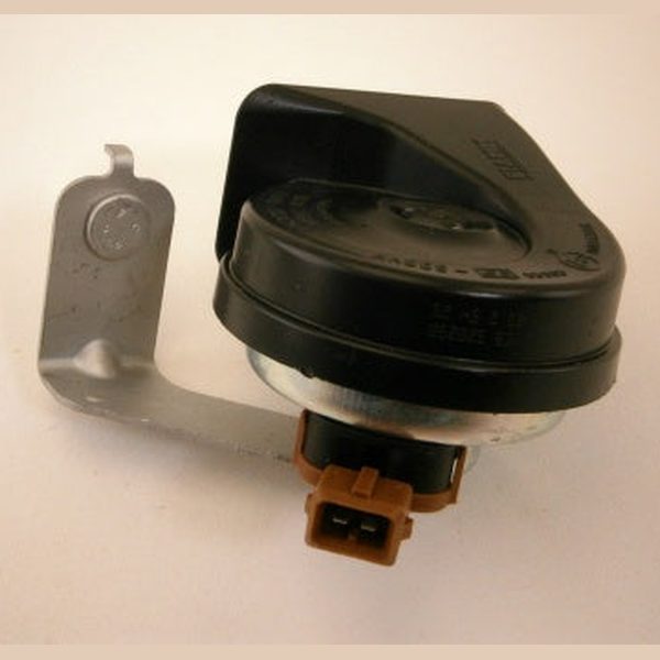 Jaguar Land Rover Part YEB000050