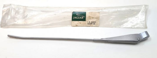 Jaguar Land Rover Part 12444
