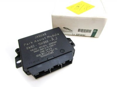 Jaguar Land Rover Part C2P16707