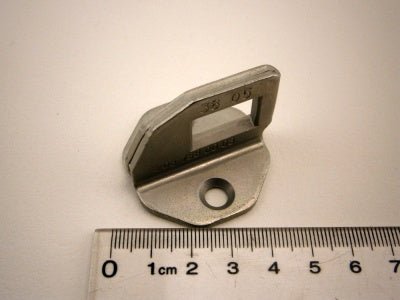 Jaguar Land Rover Part C2P2426