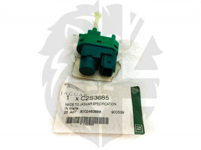 Jaguar Land Rover Part C2S3685