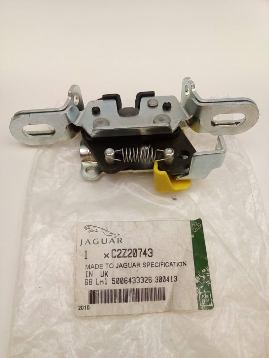 Jaguar Land Rover Part C2Z20743