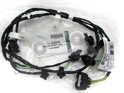 Jaguar Land Rover Part C2Z28749