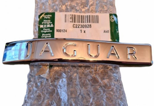Jaguar Land Rover Part C2Z30928