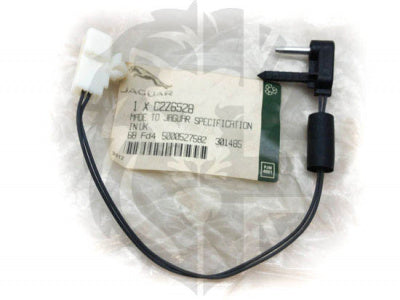 Jaguar Land Rover Part C2Z6528
