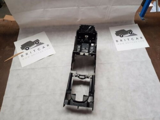 Jaguar Land Rover Part FJZ000070