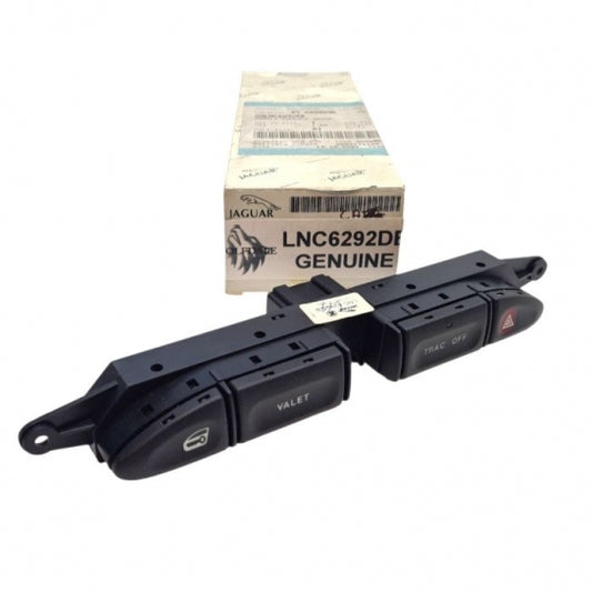 Jaguar Land Rover Part LNC6292DB