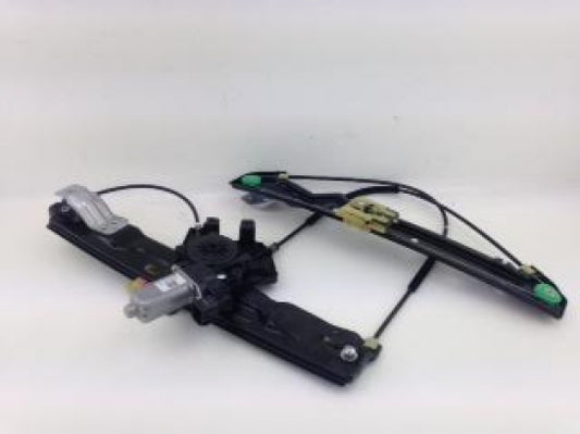 Jaguar Land Rover Part LR026710