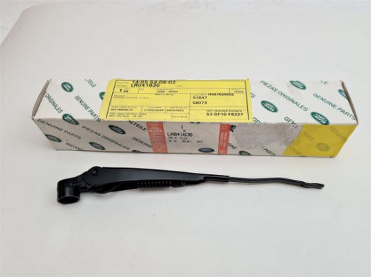 Jaguar Land Rover Part LR041636
