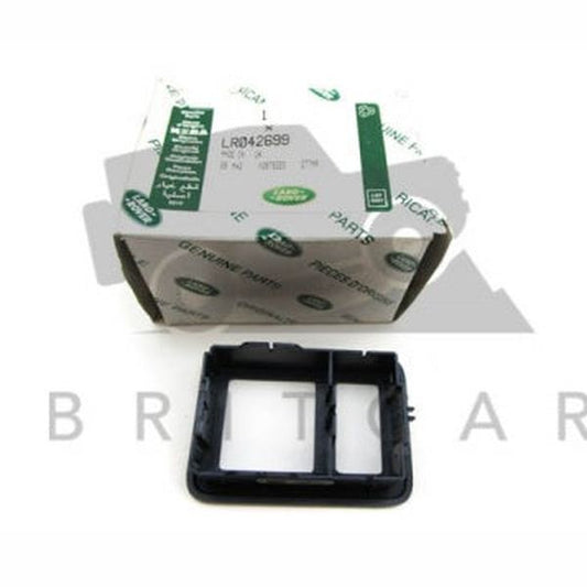 Jaguar Land Rover Part LR042699