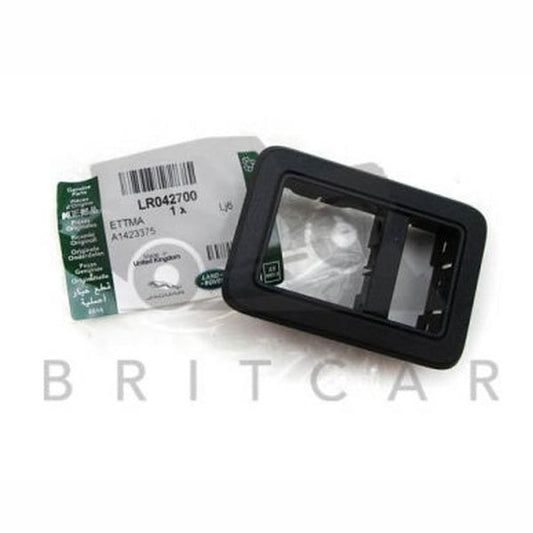 Jaguar Land Rover Part LR042700