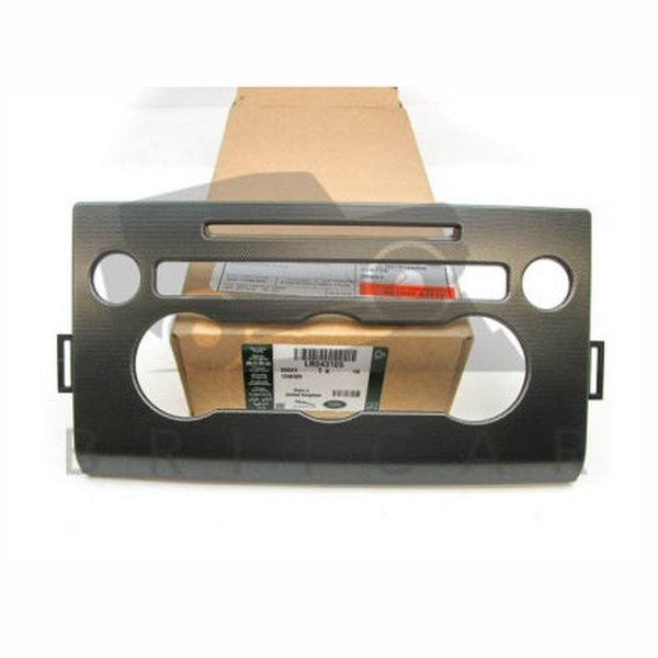 Jaguar Land Rover Part LR043105