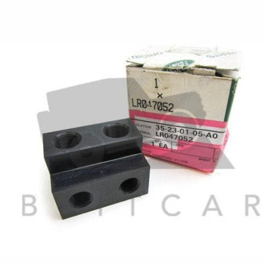 Jaguar Land Rover Part LR047052