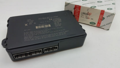 Jaguar Land Rover Part LR052871