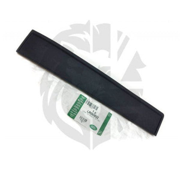 Jaguar Land Rover Part LR060632
