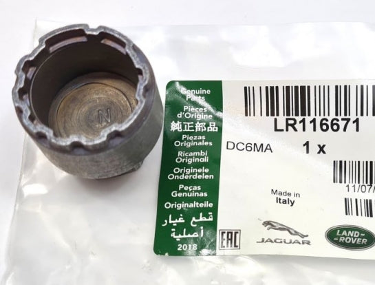 Jaguar Land Rover Part LR116671