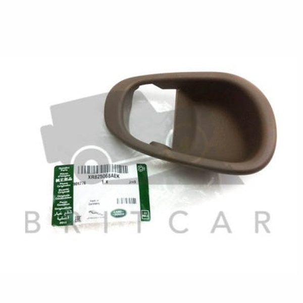 Jaguar Land Rover Part XR825068AEK