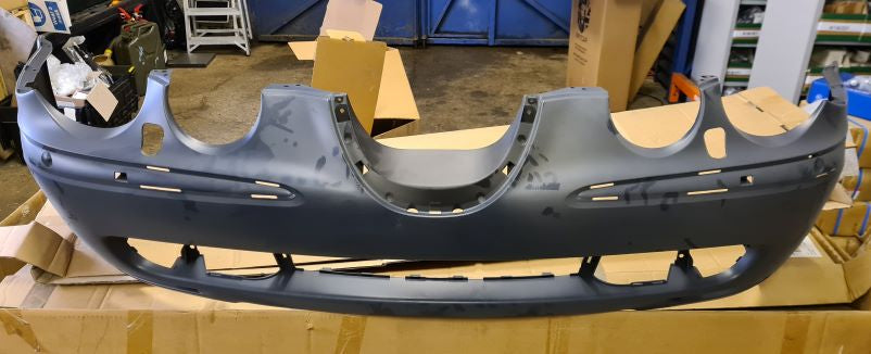 Jaguar Land Rover Part XR829442XXX