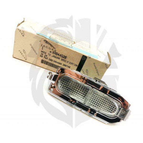 Jaguar Land Rover Part XR844520