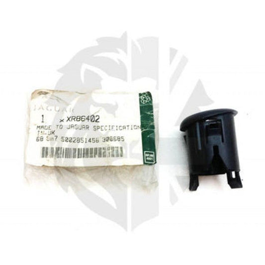 Jaguar Land Rover Part XR86402