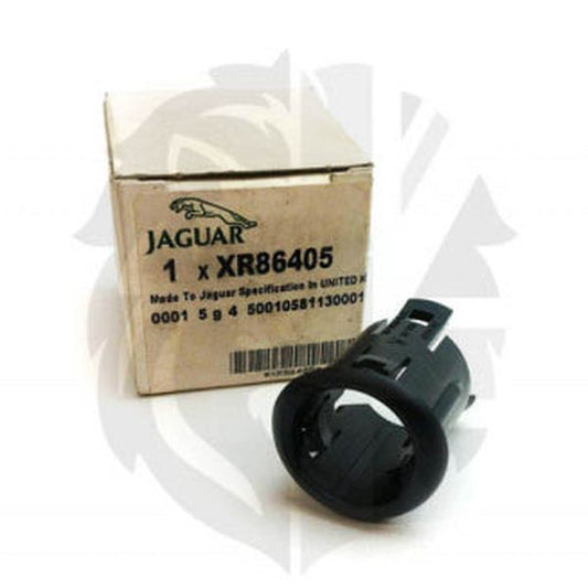 Jaguar Land Rover Part XR86405
