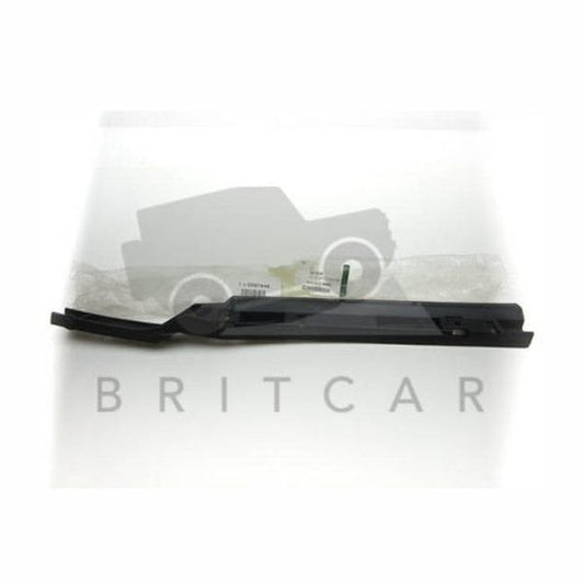 Jaguar Land Rover Part XR87648