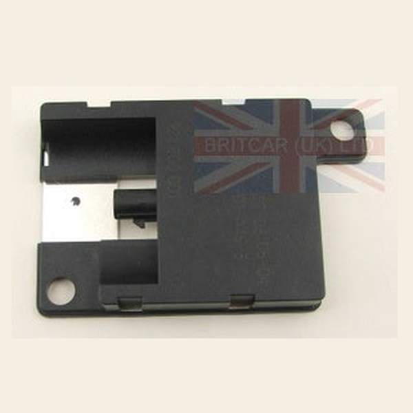 Jaguar Land Rover Part XUF000010